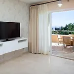 Malibu Mansions By The By Alfresco
