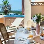 Malibu Mansions By The By Alfresco Apartment El Faro
