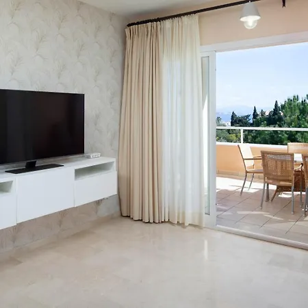 Malibu Mansions By The By Alfresco