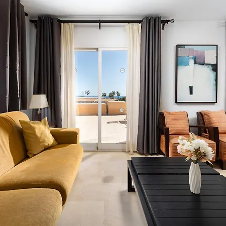 Malibu Mansions By The By Alfresco *