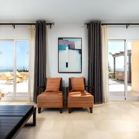 Malibu Mansions By The By Alfresco
